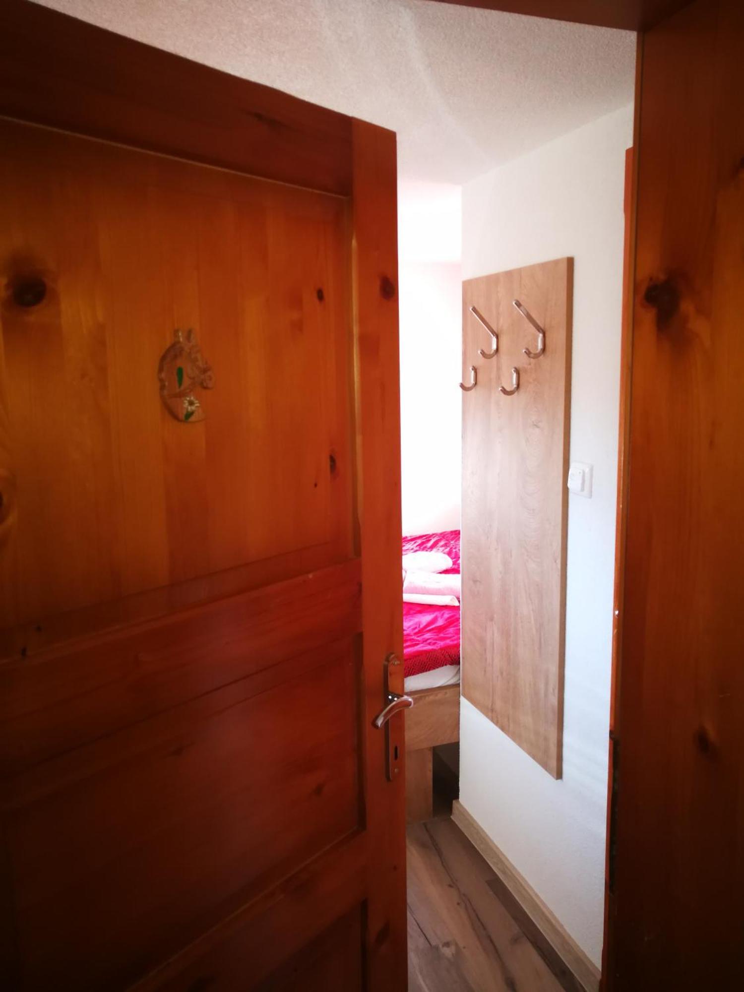 فندق Ekoturizem Vizencar سيركلجي نا جورينجسكيم المظهر الخارجي الصورة